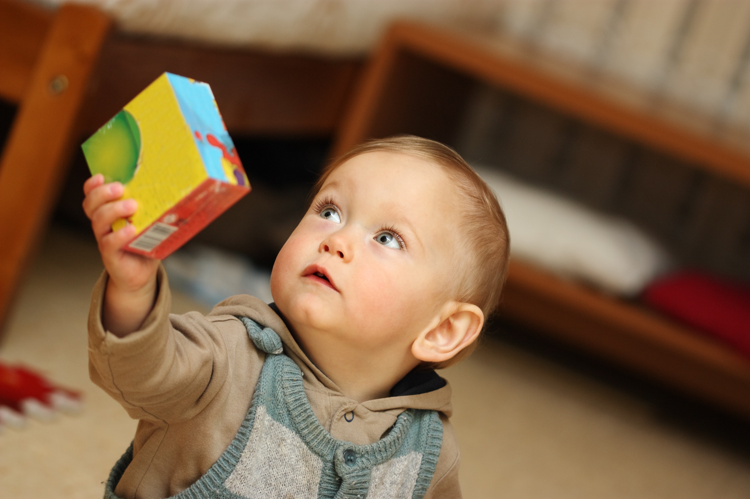 Enfants 0-2 ans : quels jouets choisir pour stimuler le